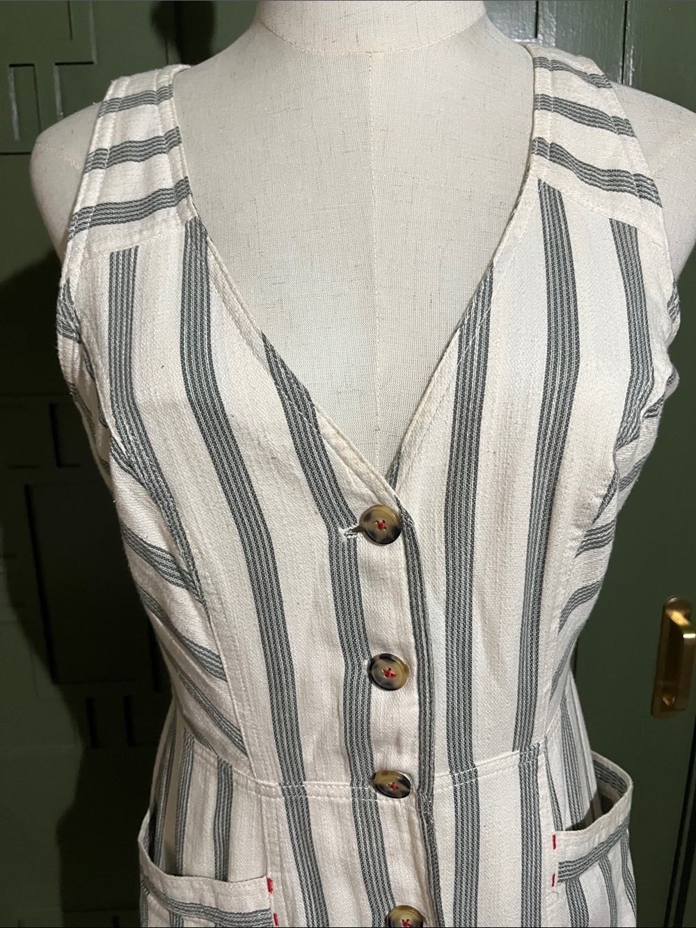 Maeve Vertical Stripe Button-Front Midi Dress in White and Gray Size 4 - Picture 2 of 11